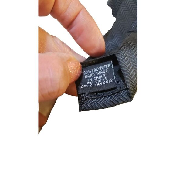 Neck Ties for Men Solid Color Clip-On Neck Ties Black Geometric Pattern Handmade - Picture 10 of 13